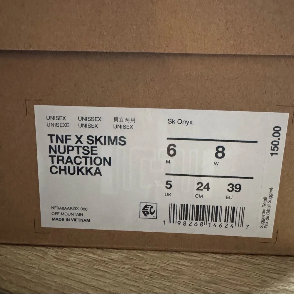 North Face x Skims Nuptse Traction Chukka Boots Onyx Black Men's 6 / Women's 8